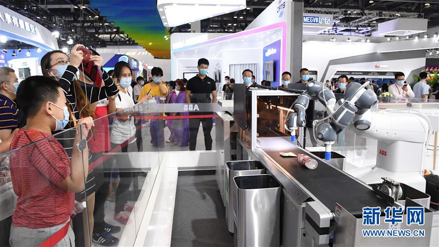 （2020服貿(mào)會(huì)）（4）各顯神通的&ldquo;機(jī)器伙伴&rdquo;