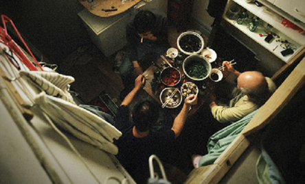 做&ldquo;美國夢&rdquo;還是走&ldquo;中國路&rdquo;？