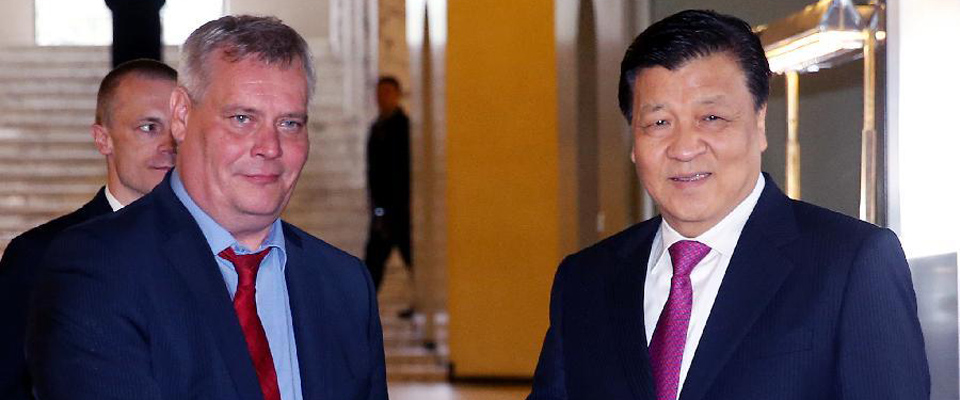 劉云山會(huì)見(jiàn)芬蘭社民黨主席、財(cái)政部長(zhǎng)林內(nèi)