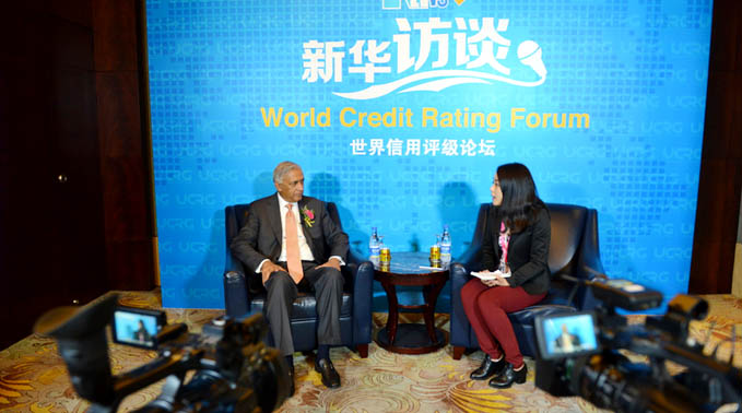 巴基斯坦前總理阿齊茲在首屆世界信用評級(jí)論壇期間接受新華網(wǎng)獨(dú)家專訪