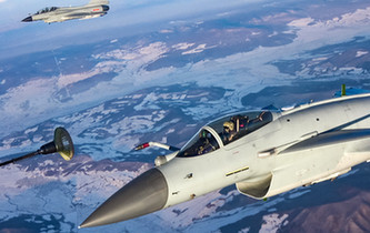 2017軍旅影像：這一年，中國戰(zhàn)機(jī)很忙