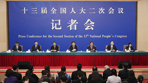 全國(guó)人大相關(guān)負(fù)責(zé)人就&ldquo;人大監(jiān)督工作&rdquo;答記者問(wèn)